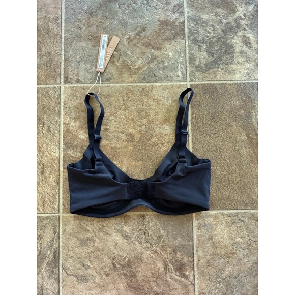 Skims Fits Everybody Unlined Demi Bra Onyx Size 34DD - Picture 6 of 10